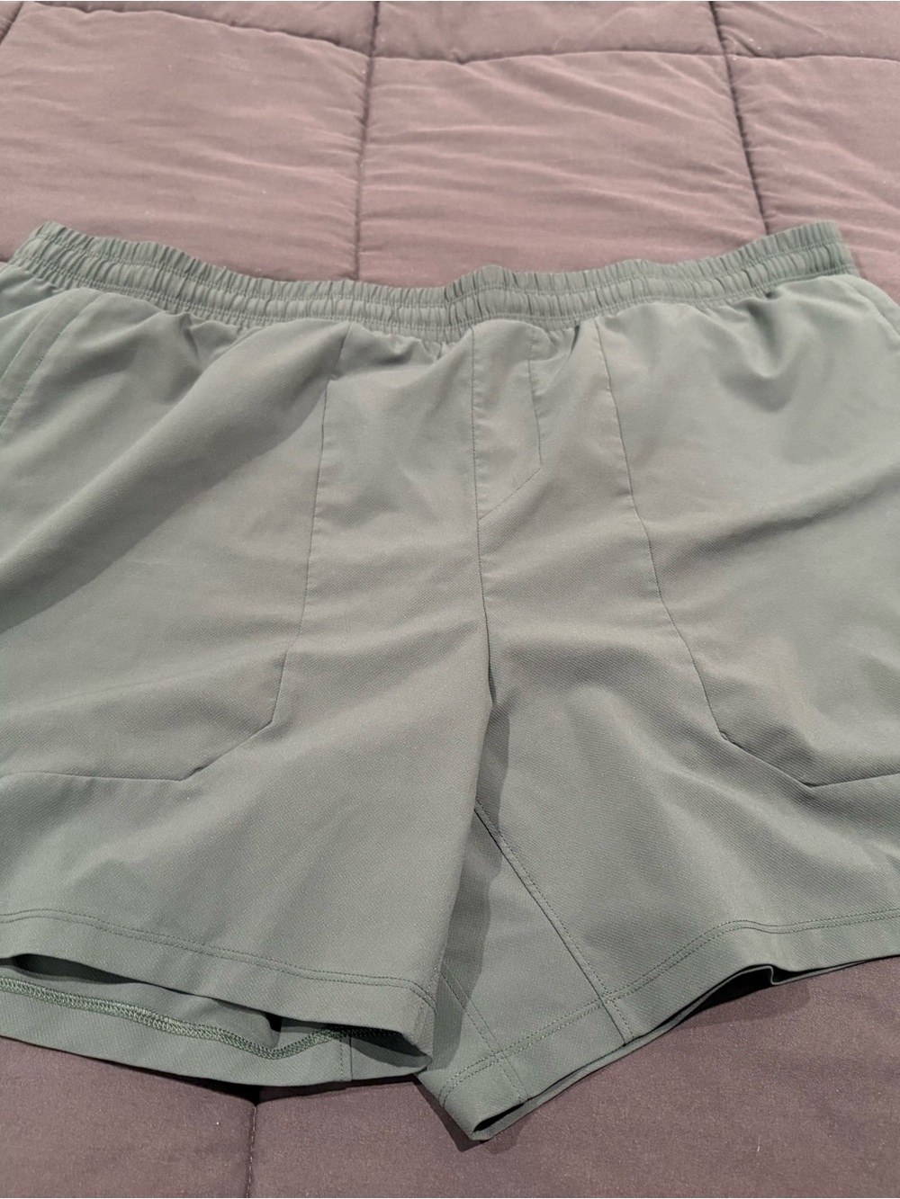 Bundle of 4- all in motion Men's Athletic Shorts - Green, Red, Gray, Cream - Picture 4 of 15